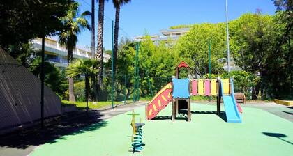 4 people: 1 bedroom with Swimming Pool, Tennis, Parking, A/C