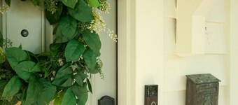 Prime Location! Charming Cottage, Fenced Yard & Close to Downtown & FSU