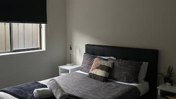 House, 4 Bedrooms, Smoking, Balcony | 5 bedrooms