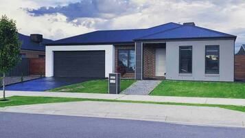 House, 4 Bedrooms, Smoking, Balcony | Bathroom