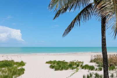 Sanibel Siesta on the Beach