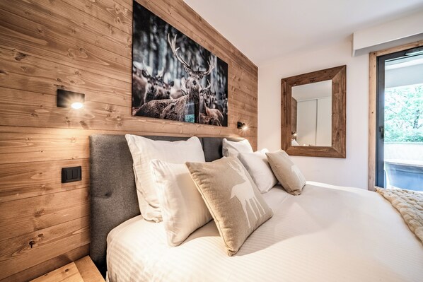 1 chambre, fer et planche à repasser, accès Internet, draps fournis