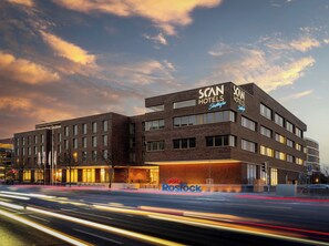 Front of property - ScanHotels Stadthafen (Rostock)