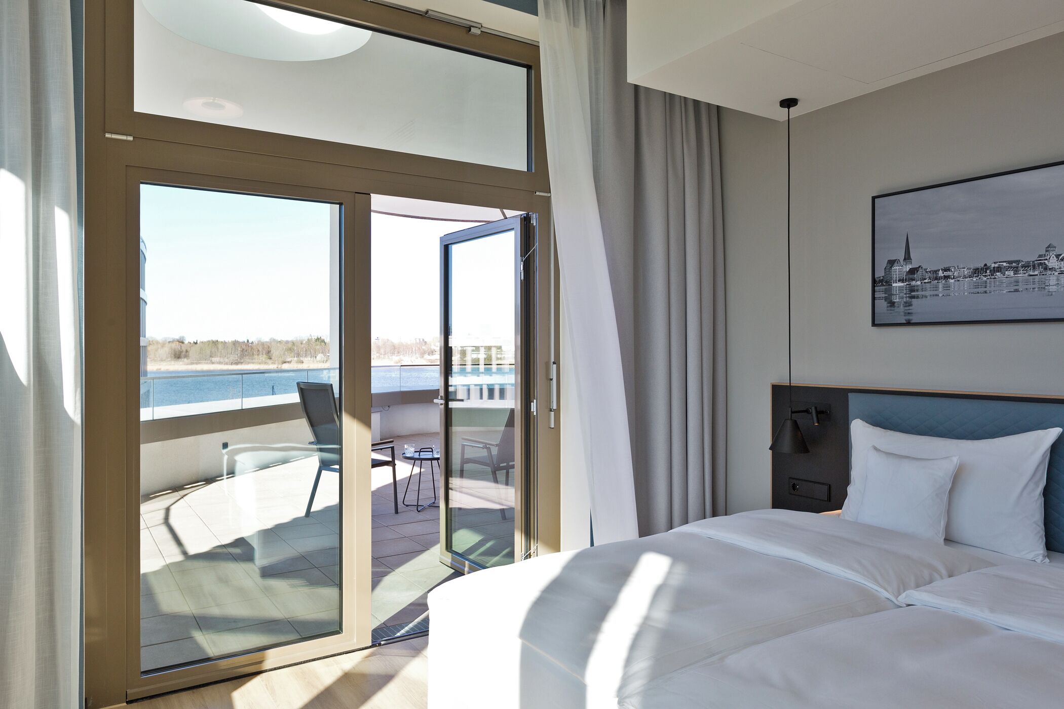 Appartamento Comfort | Biancheria da letto ipoallergenica, copriletto in piuma, minibar