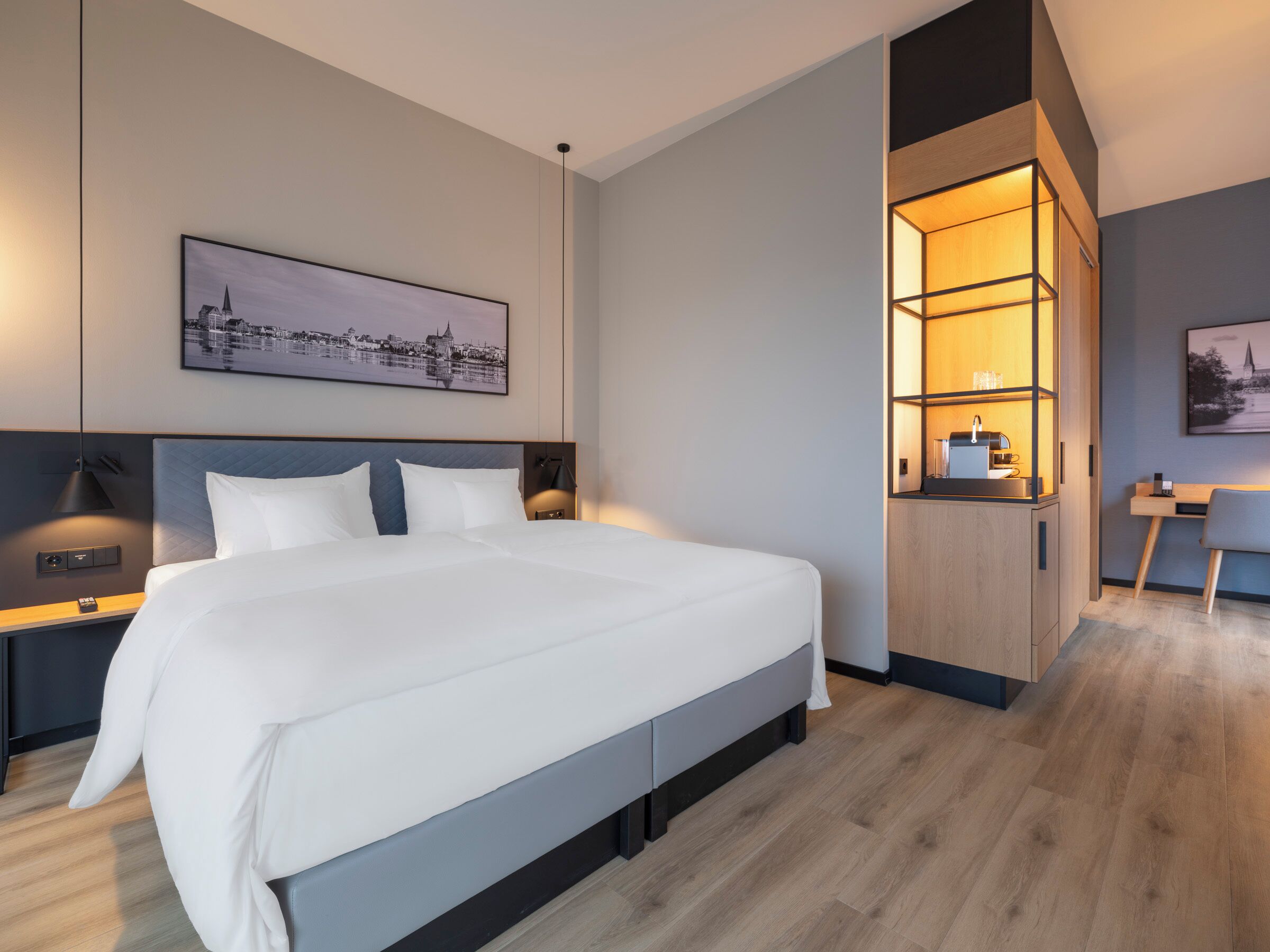 Junior Suite, Terrace, Harbor View | Hypo-allergenic bedding, down comforters, minibar, in-room safe