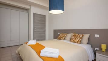 3 bedrooms, free WiFi, bed sheets
