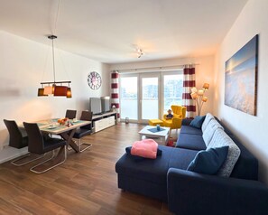 Smart TV, DVD player, books