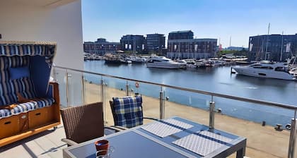 Ferienwohnung Ankerplatz - Für 4 Personen mit Hafenblick und privater Wallbox