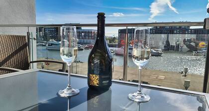 Ferienwohnung Ankerplatz - Für 4 Personen mit Hafenblick und privater Wallbox