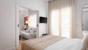 Superior Apartment, 2 Bedrooms | Egyptian cotton sheets, premium bedding, memory foam beds, in-room safe