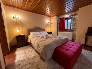 2 chambres, bureau, lit parapluie, Wi-Fi gratuit