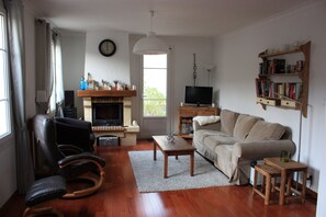 Living area - Villa Picaillé (Saint Pierre de Vassols)