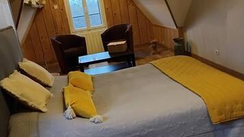 1 bedroom, WiFi, bed sheets