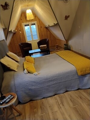 1 bedroom, WiFi, bed sheets