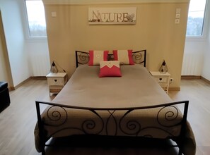 1 chambre, Wi-Fi, draps fournis