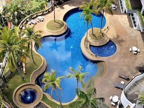 Piscine extérieure