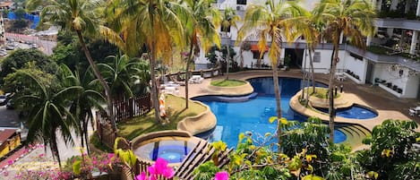 Piscine extérieure