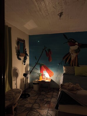 6 bedrooms, WiFi, bed sheets