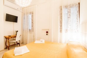 2 bedrooms