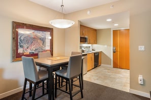Dining - Condo near Winter Park Gondola w/ hot tub (Winter Park)