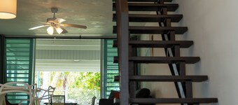 Charming 2-bedroom villa in amazing Dorado steps from the beach