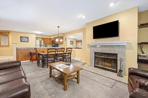 Winterplace Okemo 3BR | Perfect for Families & Ski