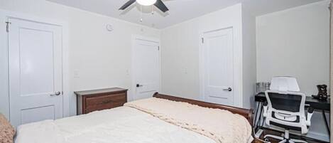 2 bedrooms, WiFi, bed sheets
