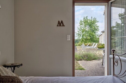 Chambre d'hôtes 'Mélanosporum' avec terrasse privée, jardin commun et Wi-Fi