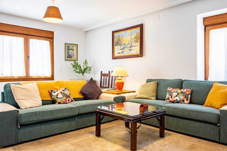 Casa Rural 'Quercus' Con Vista A La Montaña, Wi-fi Y Aire Acondicionado - Navaluenga
