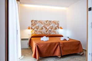 4 chambres, fer et planche Ă repasser, Wi-Fi, draps fournis