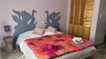 1 quarto, Wi-Fi, roupa de cama, acesso para cadeiras de rodas