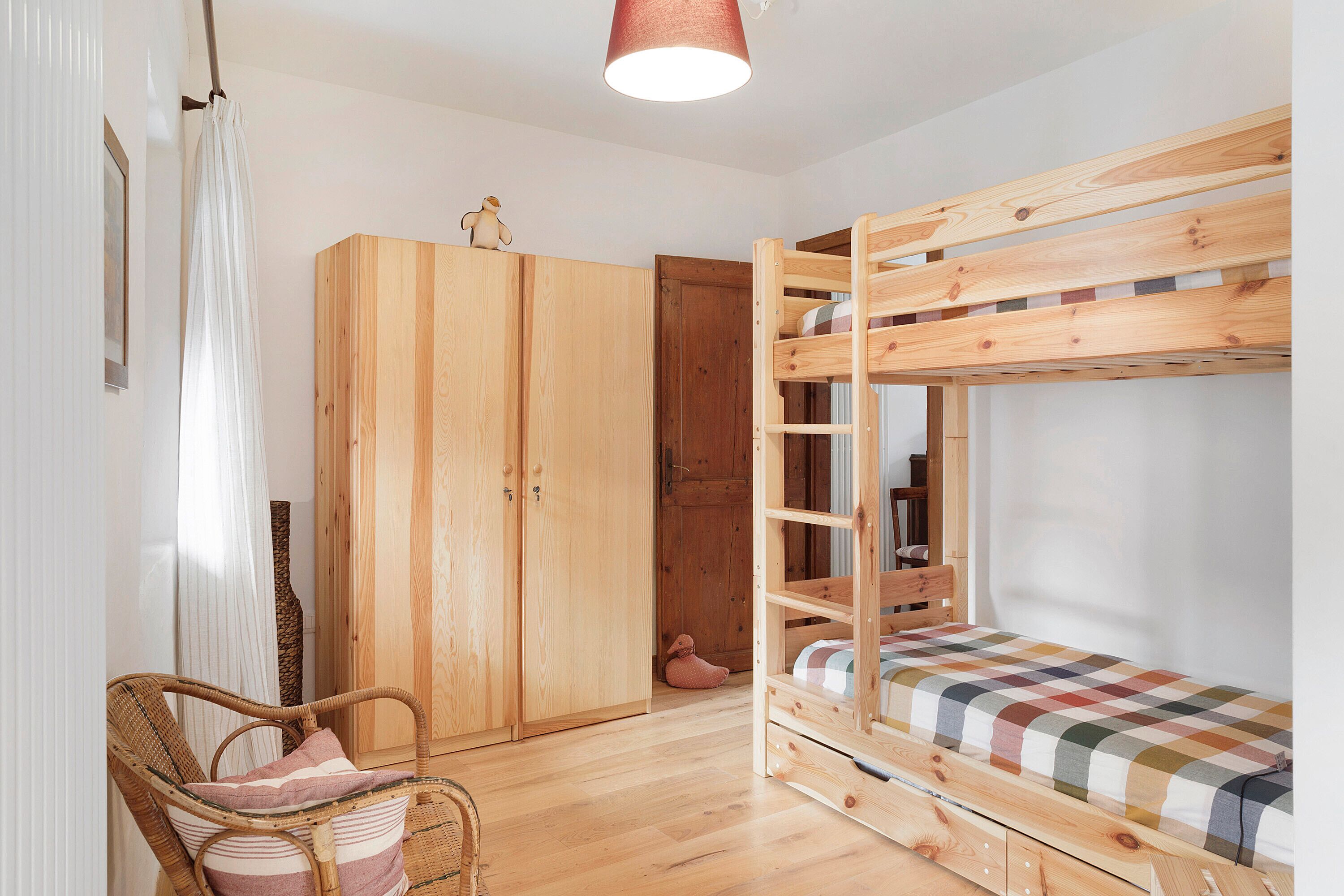 4 soverom, strykejern/-brett, wi-fi og sengetøy