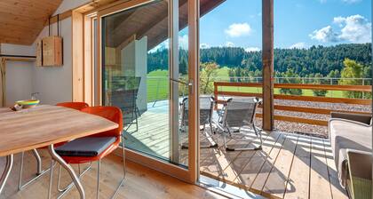 Apartment 'Kesselmoos' mit Bergblick, privater Terrasse und WLAN