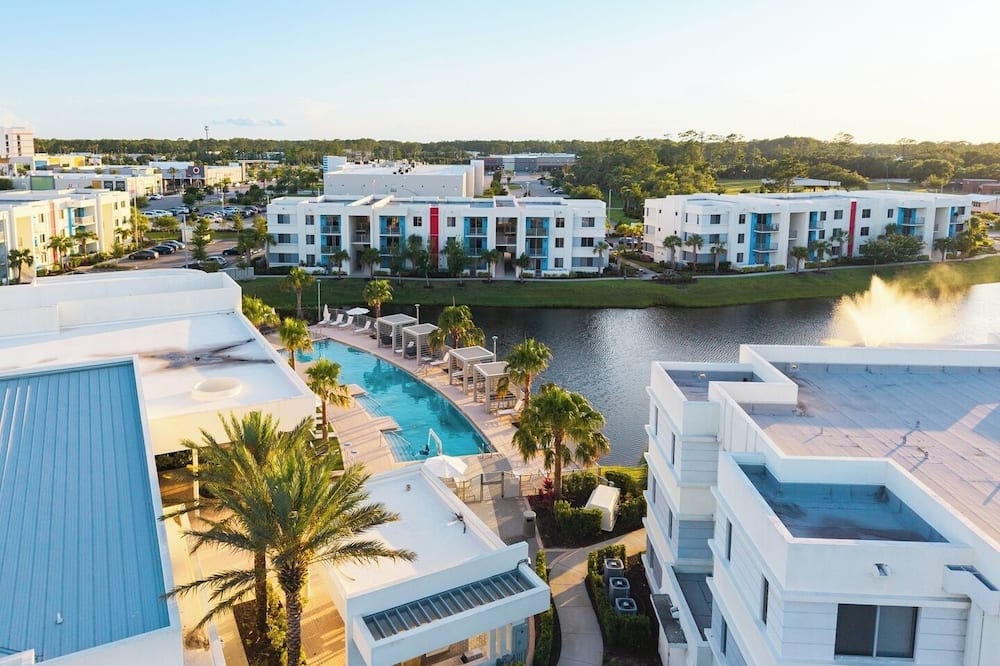 Daytona 3BR Getaway Pool, Gym, Pet Friendly
