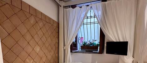 2 chambres, fer et planche Ă repasser, Wi-Fi, literie fournie