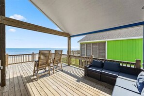 Terrace/patio - Beachfront, Views, 3bdr/2bth (Bolivar Peninsula)
