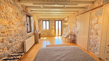 5 Schlafzimmer, Bügeleisen/Bügelbrett, WLAN, Bettwäsche