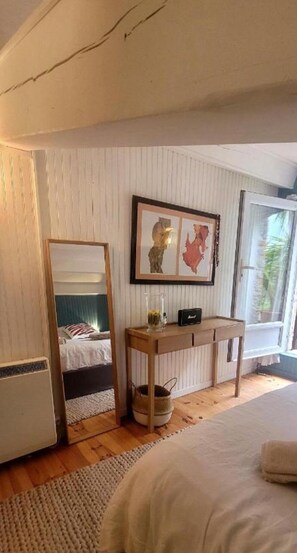 1 غرفة نوم ومكواة/لوح كي وسرير سفر وواي فاي مجانًا