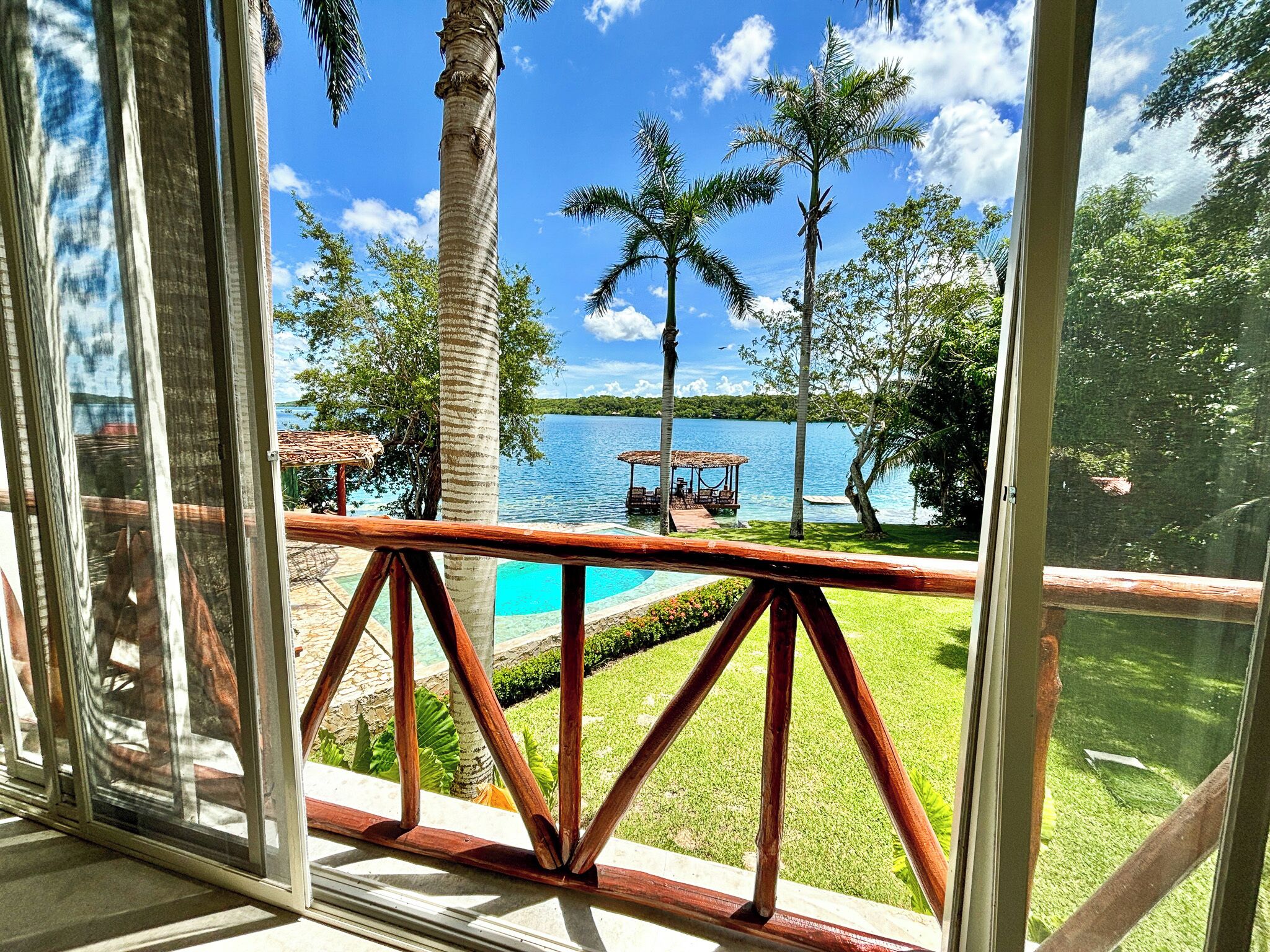 Comfort Villa, Lake View | Living area