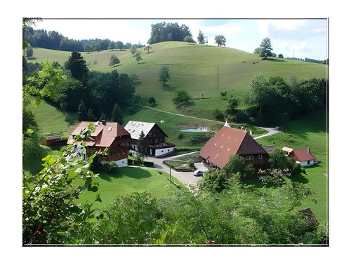 Apartment 'Kuschellaube' with Mountain View, Shared Pool and Wi-Fi