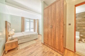 3 Schlafzimmer, Bügeleisen/Bügelbrett, WLAN, Bettwäsche