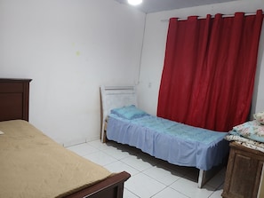 3 bedrooms, WiFi, bed sheets