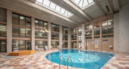 Will O' The Wisp: 501F Three Bedroom/Two Bath