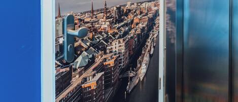 Escritorio y wifi gratis