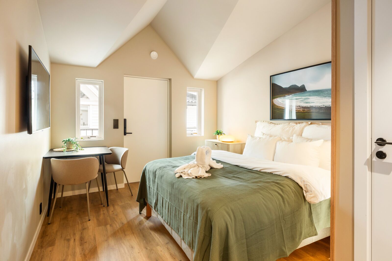 Comfort-Apartment, 1 Doppelbett, Nichtraucher | Schreibtisch, laptopgeeigneter Arbeitsplatz, Verdunkelungsvorhänge