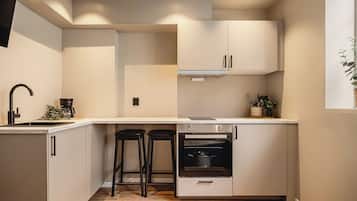 Departamento Confort, 1 cama matrimonial, para no fumadores, baño privado | Cocina privada | Microondas, horno, parrilla de estufa y tetera eléctrica