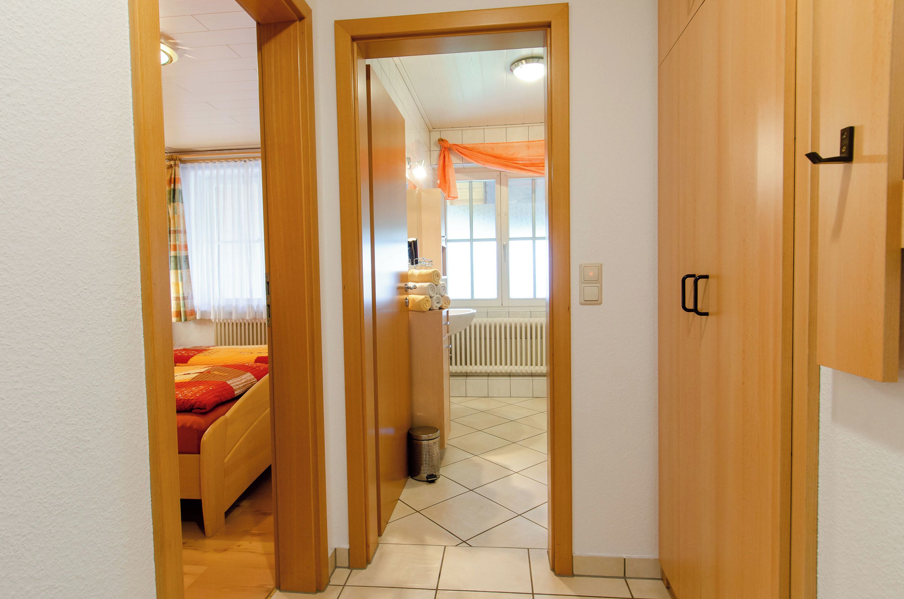 2 Schlafzimmer, Bügeleisen/Bügelbrett, WLAN, Bettwäsche