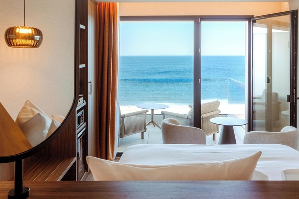 Superior Room, Terrace, Sea View | Frette Italian sheets, premium bedding, pillowtop beds, minibar