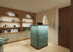 Couples treatment rooms, body treatments, deep-tissue massages