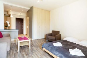 Fer et planche à repasser, Wi-Fi, draps fournis